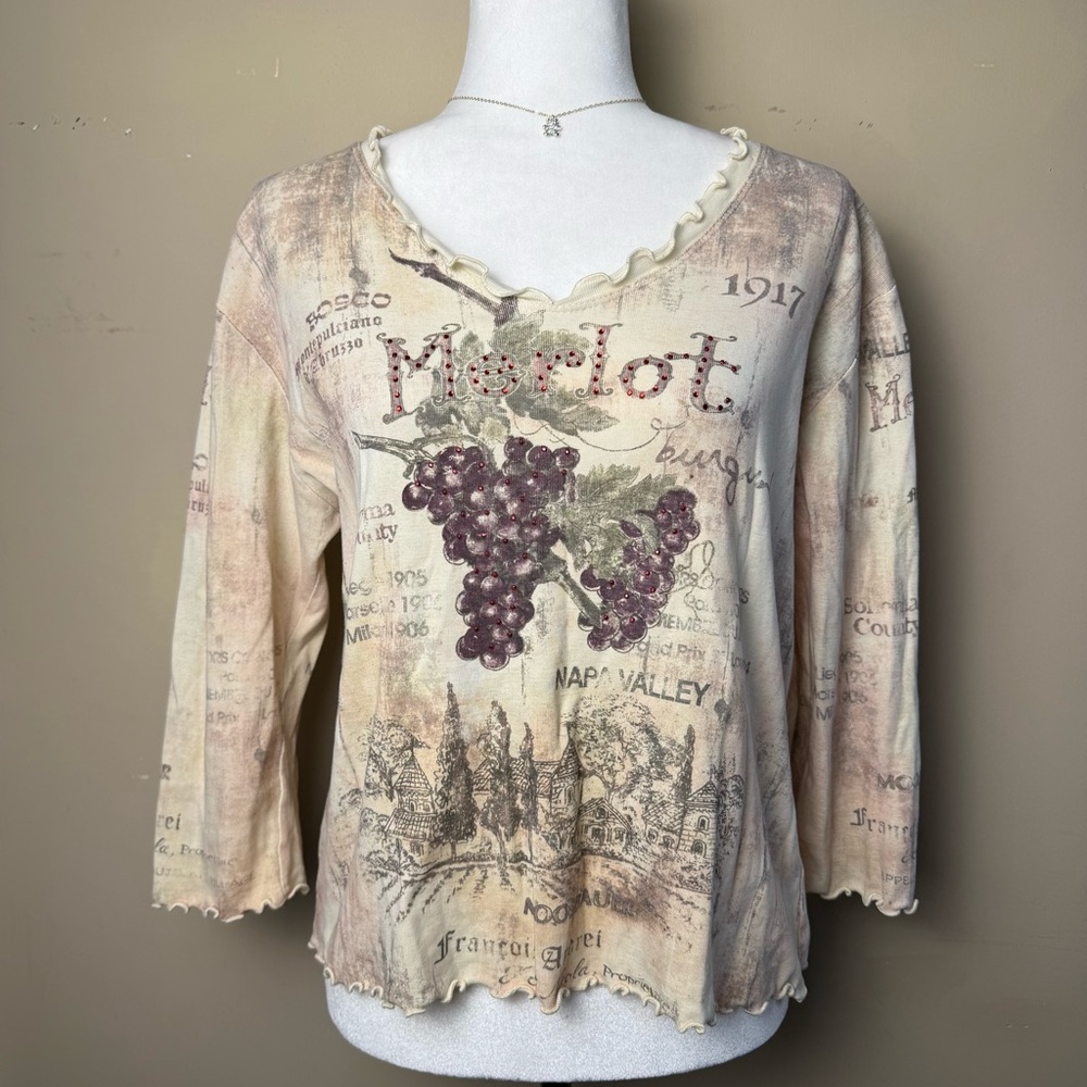 Y2K‎ Merlot Vineyard Graphic Lettuce Hem Top